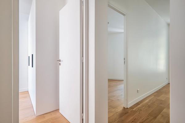 Appartement Paris 3 pièce(s) 43.86 m2