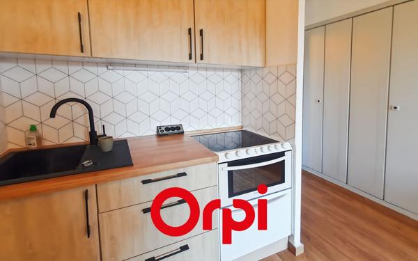 Appartement à louer    1 pièce • 23,55 m2 Saint-Cyr-sur-Mer