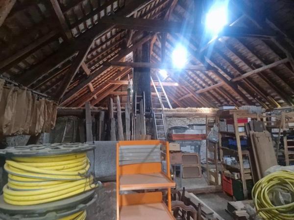 Maison et grange a rehabilité