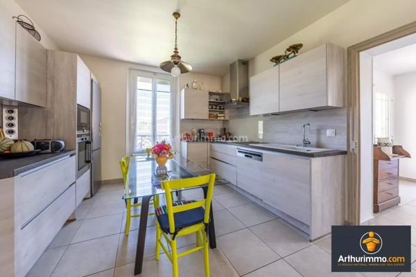 Vente Maison 5 pièces 103 m2 à Saint-Fargeau-Ponthierry