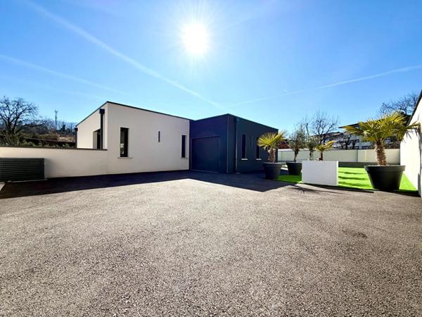 EXCLUSIVITE Thonon-les-Bains Villa individuelle de 2022 134 m² piscine, jacuzzi, pull house  (74200)