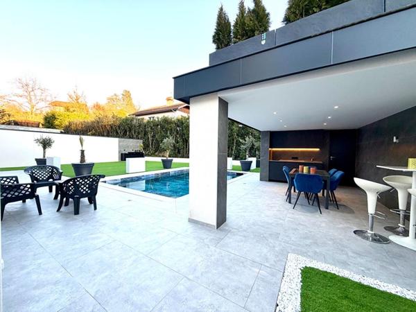 EXCLUSIVITE Thonon-les-Bains Villa individuelle de 2022 134 m² piscine, jacuzzi, pull house  (74200)