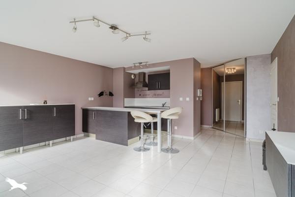 Appartement à vendre |  Décines-Charpieu |  3 pièces | 61 m²