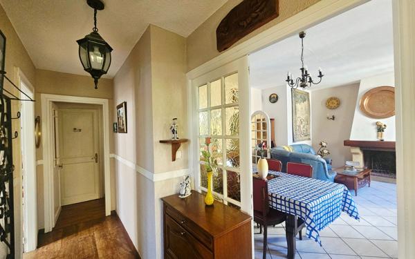 Maison à vendre    5 pièces • 106 m2 Balaruc-les-Bains