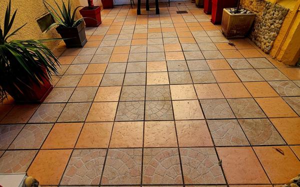 Maison à vendre    5 pièces • 106 m2 Balaruc-les-Bains