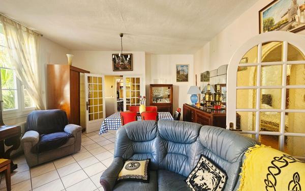 Maison à vendre    5 pièces • 106 m2 Balaruc-les-Bains