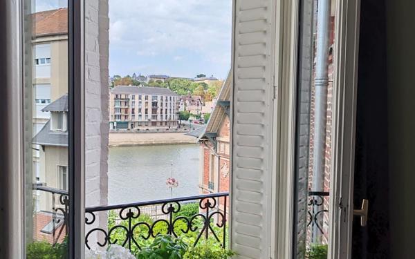 Appartement à vendre    2 pièces • 31,54 m2 Saint-Ouen-l'Aumône