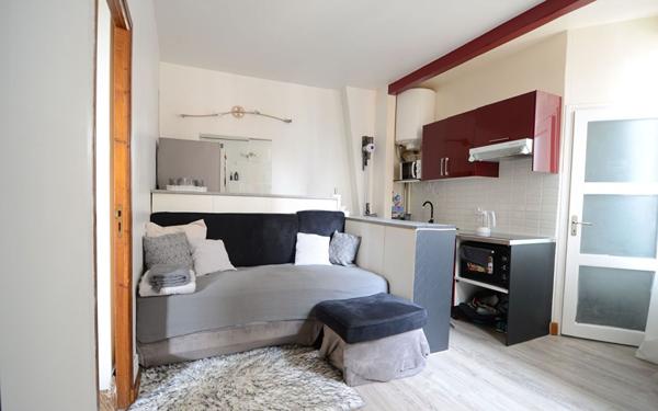 Appartement à vendre    2 pièces • 31,54 m2 Saint-Ouen-l'Aumône