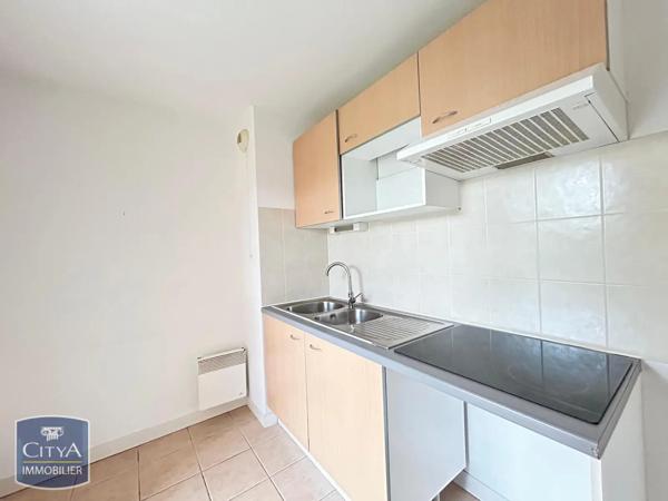 Appartement à louer 3 pièces 55m² Castelsarrasin (82100)