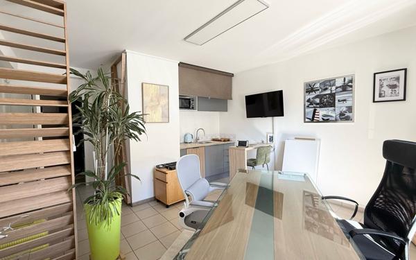 Appartement à vendre    1 pièce • 24,72 m2 Le Plessis-Trévise