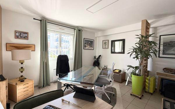 Appartement à vendre    1 pièce • 24,72 m2 Le Plessis-Trévise