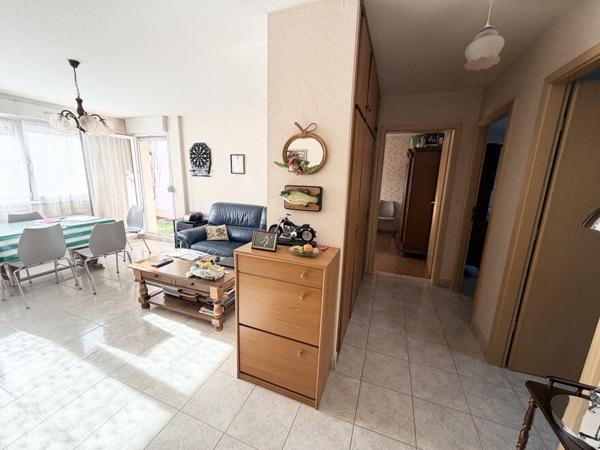 Appartement 2 pièces 54m² en rez-de-jardin à Herrlisheim avec garage