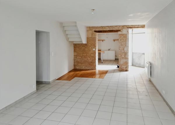 Ensemble 2 maisons de ville à vendre 5 ET 3 pièces NIORT (79)