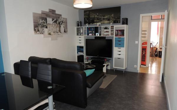 Appartement à vendre    3 pièces • 49,48 m2 Arpajon