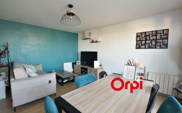 Appartement à vendre    3 pièces • 64,13 m2 Pierre-Bénite