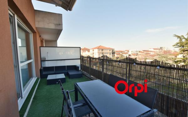 Appartement à vendre    3 pièces • 64,13 m2 Pierre-Bénite