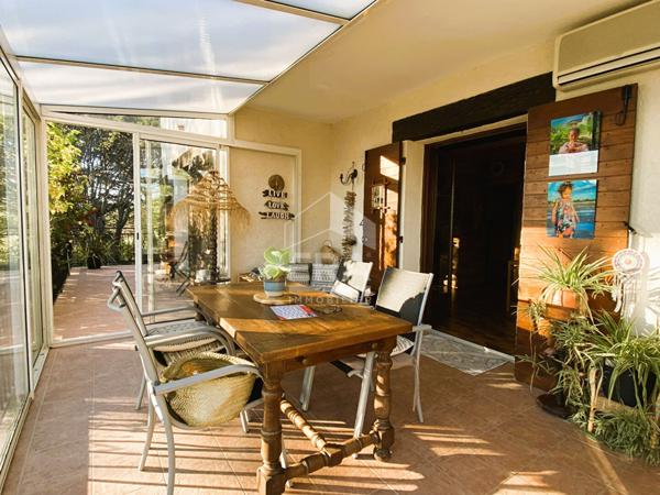 FLAYOSC À Vendre. Magnifique Villa de Caractère avec Piscine & Vue Panoramique