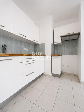 Appartement 3 pièces lumineux de 64 m2 avec doubles balcons, parking et cave - Colombes