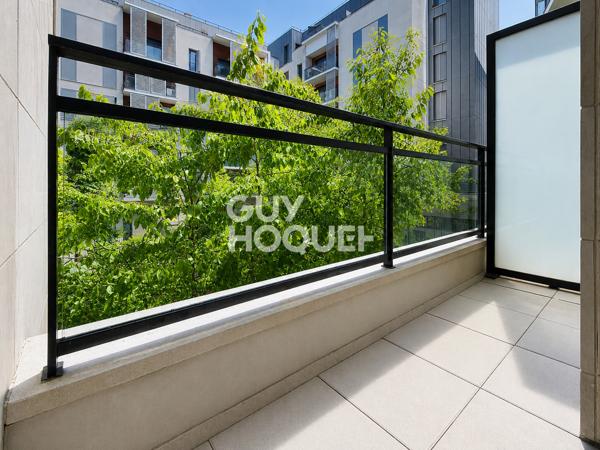 Appartement 3 pièces lumineux de 64 m2 avec doubles balcons, parking et cave - Colombes