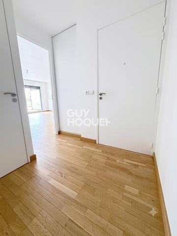 Appartement 3 pièces lumineux de 64 m2 avec doubles balcons, parking et cave - Colombes