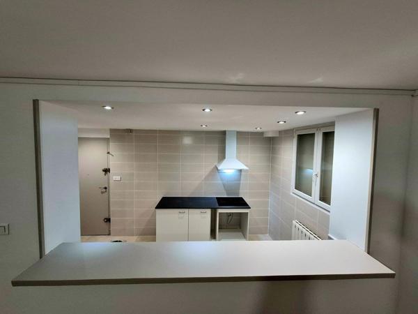 Appartement T4 de 73m2 en rez-de-chaussée entièrement rénové
