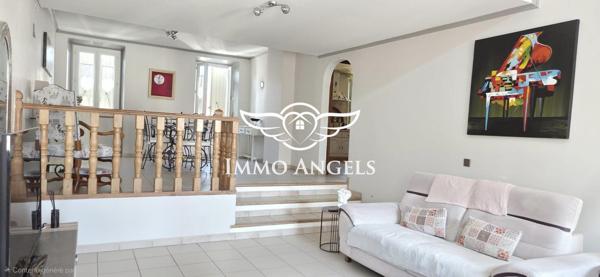 Alès hyper-centre — Duplex 5 chambres, terrasse 18 m², DPE C, charges 350 €/an
