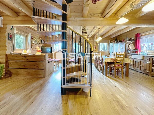 Chalet de Charme en Fustes – Vue Forêt et Montagne, Sauna, 4 Chambres – Superbolquère