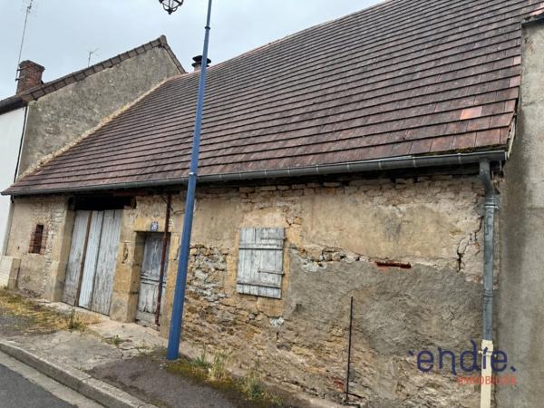 Maison à Saint Pierre Le Moutier
