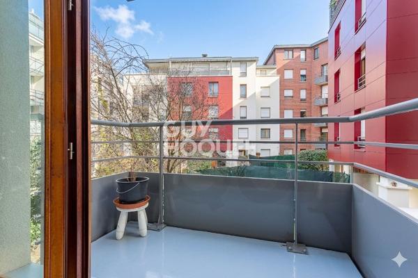 NEUILLY-SUR-MARNE · Appartement 3 pièces 66 m² · Double balcon. Parking Résidence récente