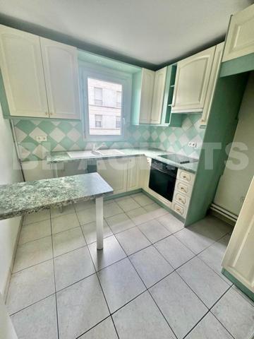 Montigny Village, Très beau T4 avec balcon et 2 box au calme