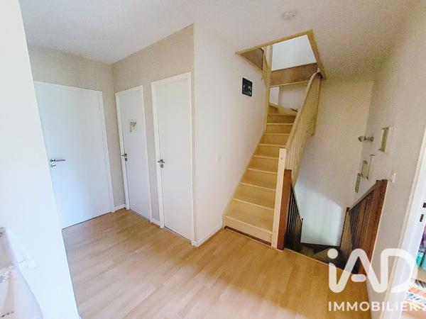 Maison à vendre 8 pièces 161 m² Magny-les-Hameaux