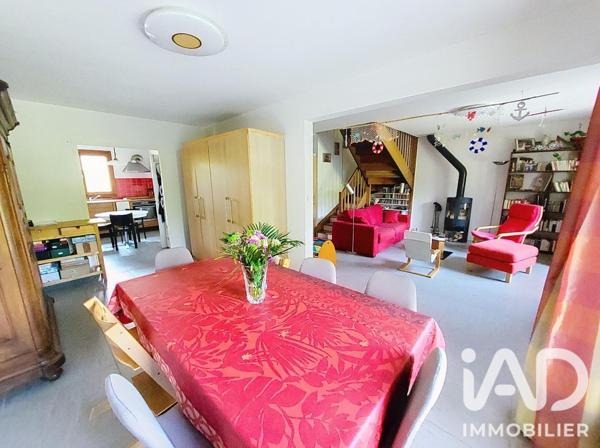Maison à vendre 8 pièces 161 m² Magny-les-Hameaux