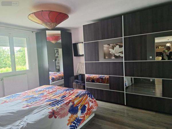 Maison à vendre à Yvré-l'Évêque dans la Sarthe (72530), ref : 013-1467