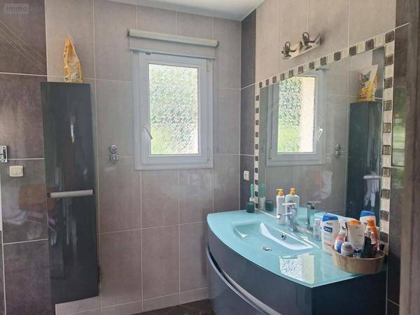 Maison à vendre à Yvré-l'Évêque dans la Sarthe (72530), ref : 013-1467