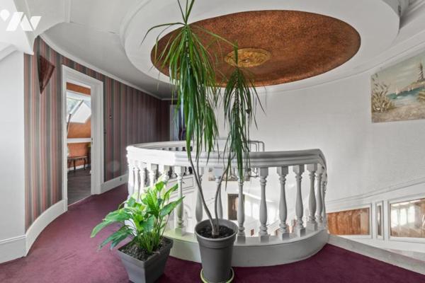 MAGNIFIQUE PAVILLON PIERRE DE TAILLE - COURTRY