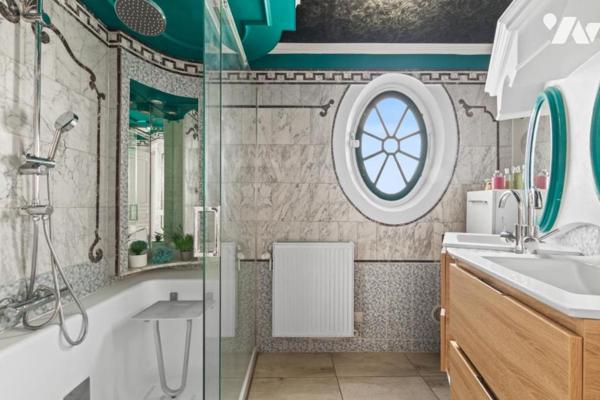 MAGNIFIQUE PAVILLON PIERRE DE TAILLE - COURTRY