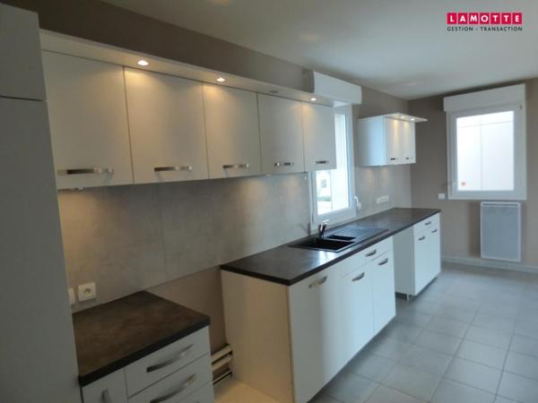 Appartement à louer 4 pièces - 85 m²