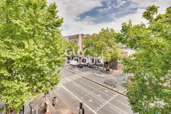 APPARTEMENT 2/3 PIECES - MONTROUGE.
