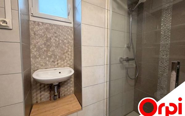 Maison à louer    2 pièces • 29,44 m2 Braine