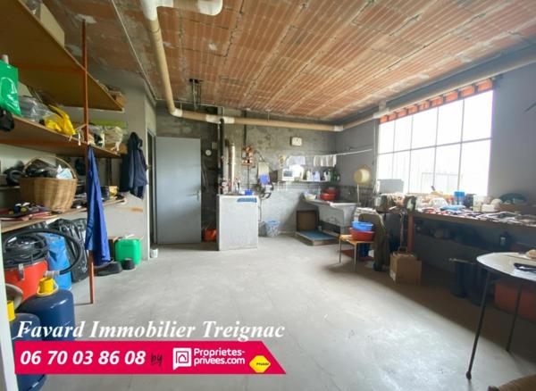 Maison  de 132 m²  4 chambres -  atelier 180 m²  + Jardin   TREIGNAC