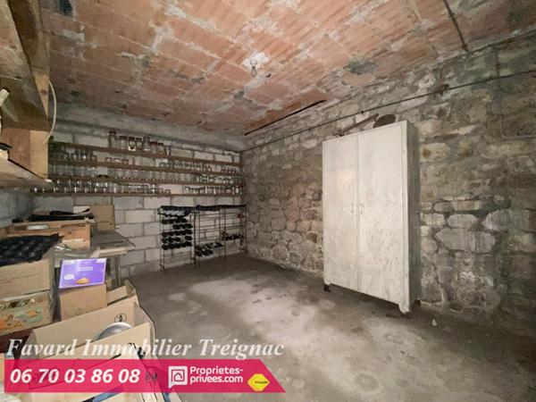 Maison  de 132 m²  4 chambres -  atelier 180 m²  + Jardin   TREIGNAC