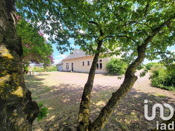 Maison rustique 6 pièces de 135 m² à Le Puy-Notre-Dame (49260)