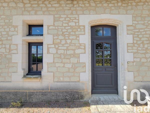 Maison rustique 6 pièces de 135 m² à Le Puy-Notre-Dame (49260)