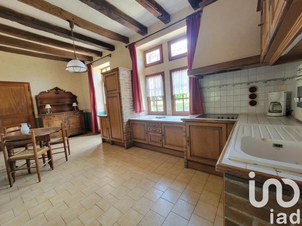 Maison rustique 6 pièces de 135 m² à Le Puy-Notre-Dame (49260)