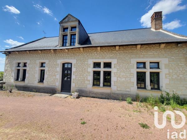 Maison rustique 6 pièces de 135 m² à Le Puy-Notre-Dame (49260)