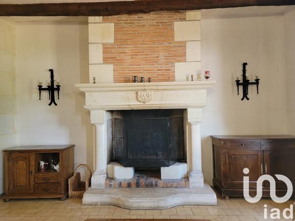 Maison rustique 6 pièces de 135 m² à Le Puy-Notre-Dame (49260)