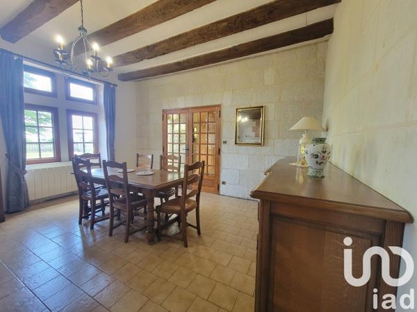 Maison rustique 6 pièces de 135 m² à Le Puy-Notre-Dame (49260)