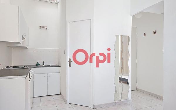 Appartement à vendre    2 pièces • 27 m2 La Seyne-sur-Mer