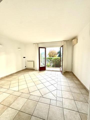 Saint-Raphaël-proche mairie annexe-Appartement 2 chambres 92m2