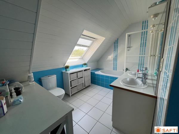 Maison contemporaine de plud de 250m2 avec piscine